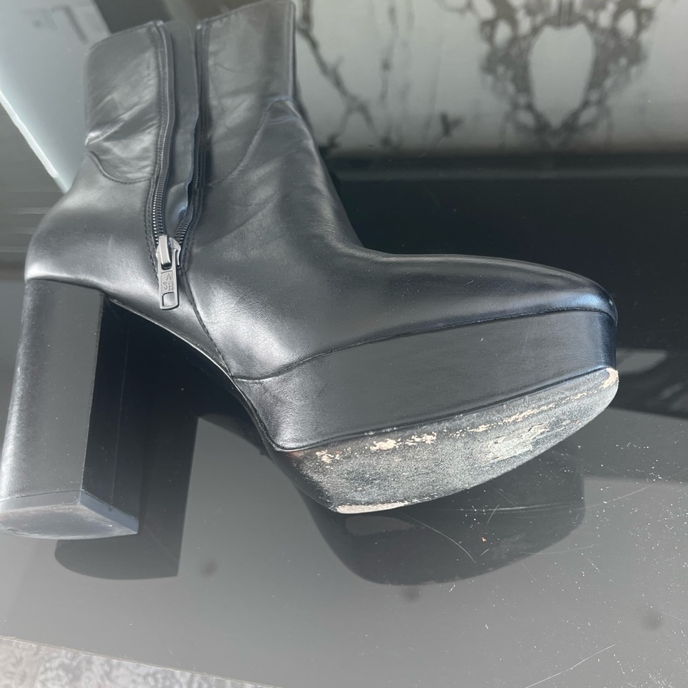 Amazon Platform Boot
ASH - Picture 7 of 10